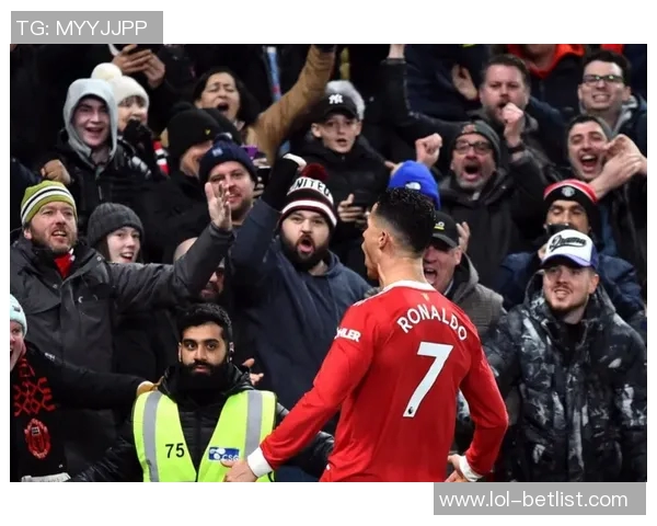 曼联友谊赛大胜莱比锡红牌争议引发全场热议与焦点分析