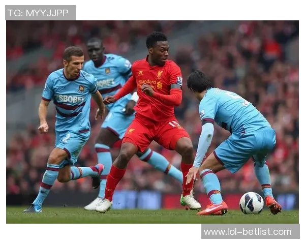 那不勒斯惊艳足总杯逆袭利物浦全场沸腾瞬间回顾